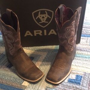 Ariat Women’s Cowboy Boots